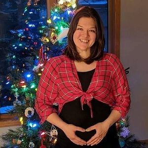 Meet your Posher, Monica